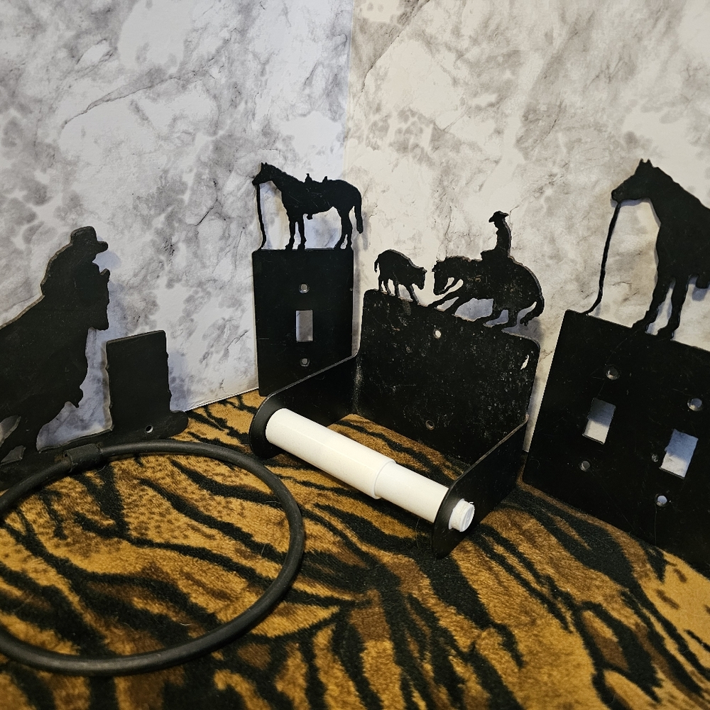 Rustic cowboy bathroom set (metal)